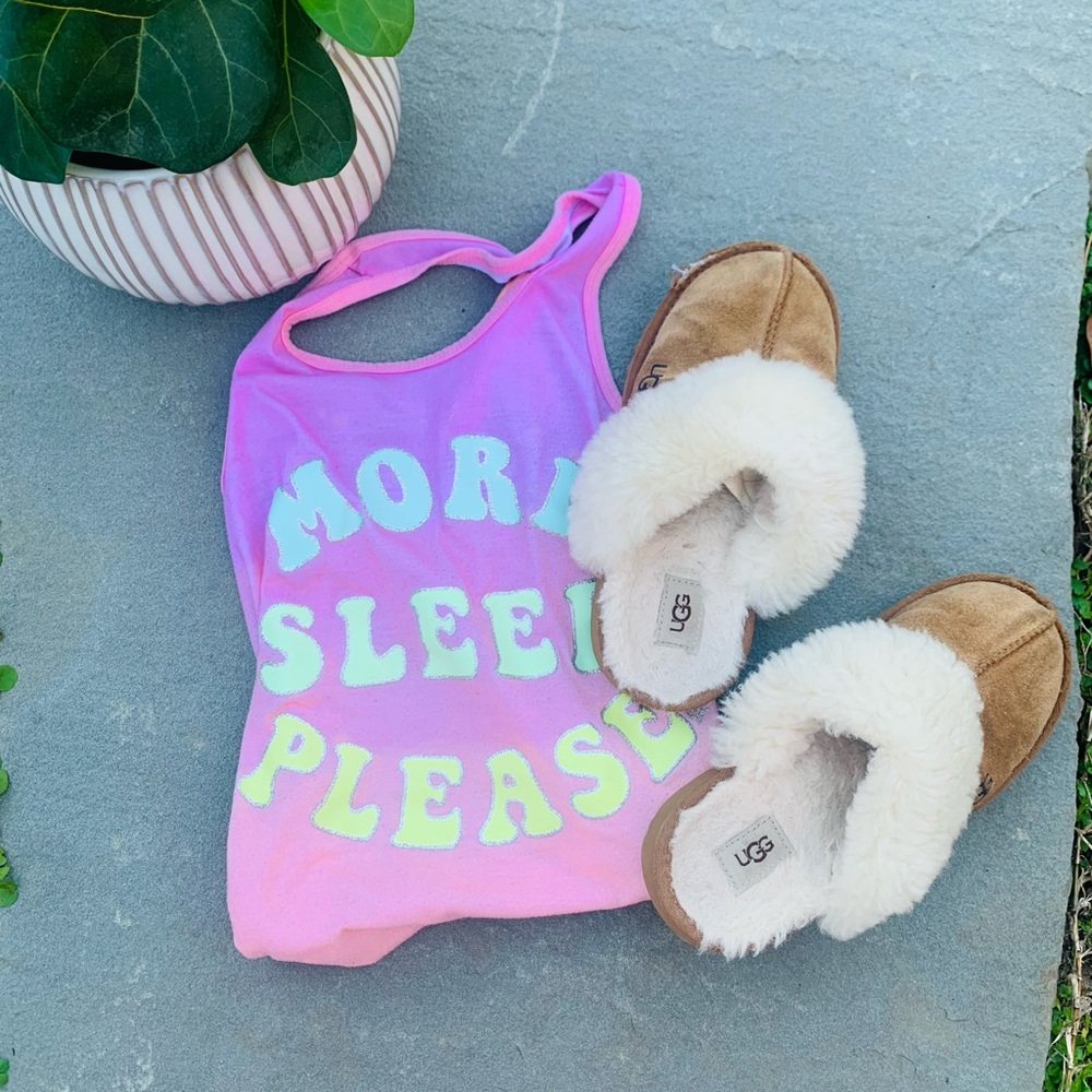 Justice sleep shirt; size youth M